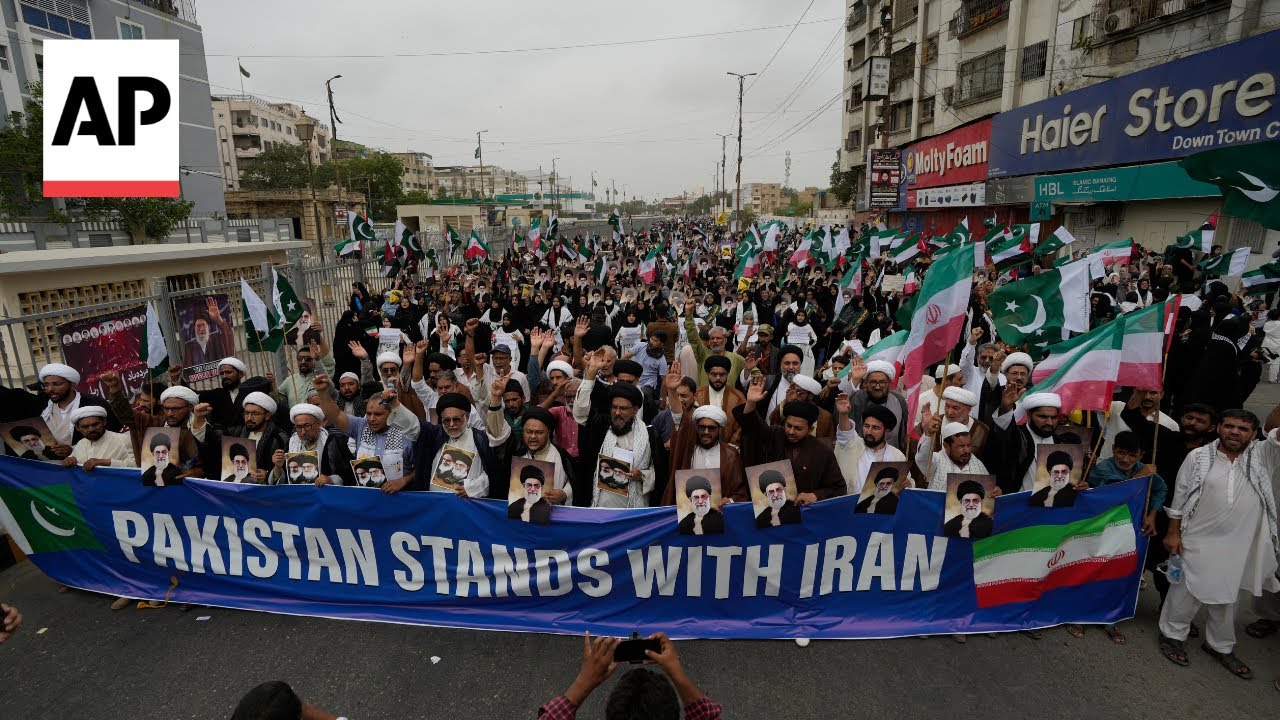 Protesters in Karachi condemn Israeli attacks on Iran, Lebanon, Gaza, and US bombing of Iran sites